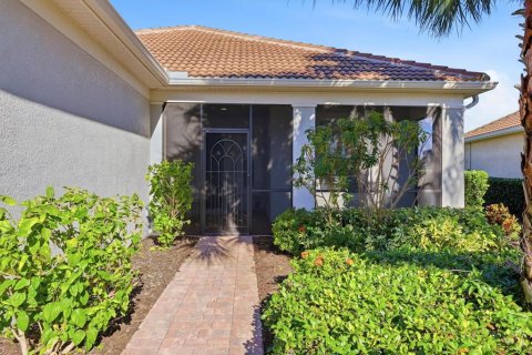 Villa ou maison à vendre à Venice, Floride: 2 chambres, 158.12 m2 № 2419143 - photo 6