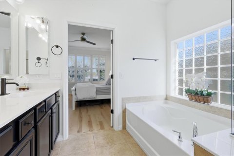 Villa ou maison à vendre à Venice, Floride: 2 chambres, 158.12 m2 № 2419143 - photo 25