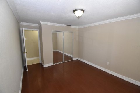 Condo in Tampa, Florida, 1 bedroom № 2258812 - photo 12