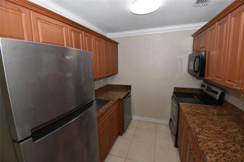 Condo in Tampa, Florida, 1 bedroom № 2258812 - photo 7