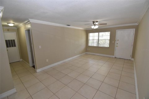 Condo in Tampa, Florida, 1 bedroom № 2258812 - photo 10