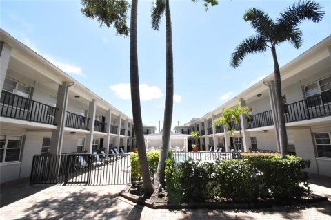 Condo à Tampa, Floride, 1 chambre № 2258812