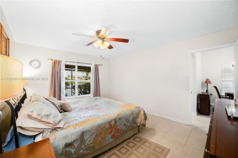 Casa en venta en Sunrise, Florida, 3 dormitorios, 132.2 m2 № 1936904 - foto 16