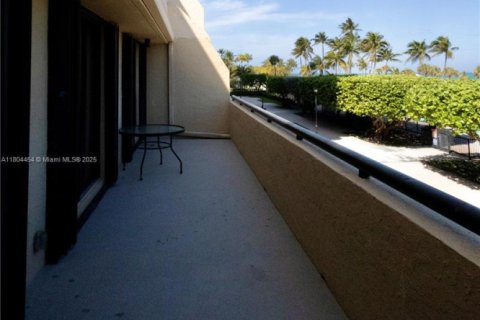 Copropriété à vendre à Miami Beach, Floride: 2 chambres № 1727887 - photo 2