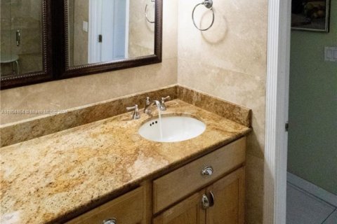 Copropriété à vendre à Miami Beach, Floride: 2 chambres № 1727887 - photo 11