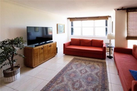 Copropriété à vendre à Miami Beach, Floride: 2 chambres № 1727887 - photo 7