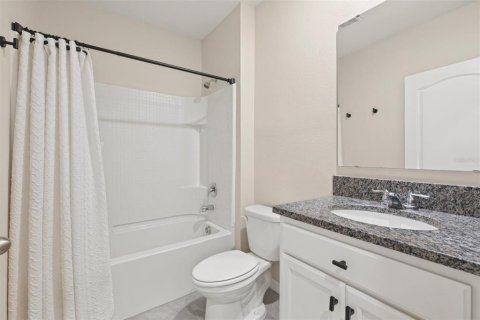 Villa ou maison à vendre à Lakeland, Floride: 4 chambres, 248.42 m2 № 2432789 - photo 21