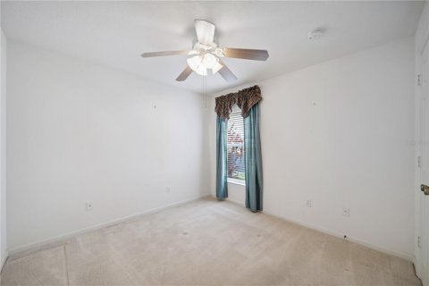 House in Casselberry, Florida 4 bedrooms, 182 sq.m. № 1821324 - photo 11