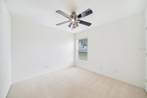 House in Casselberry, Florida 4 bedrooms, 182 sq.m. № 1821324 - photo 9