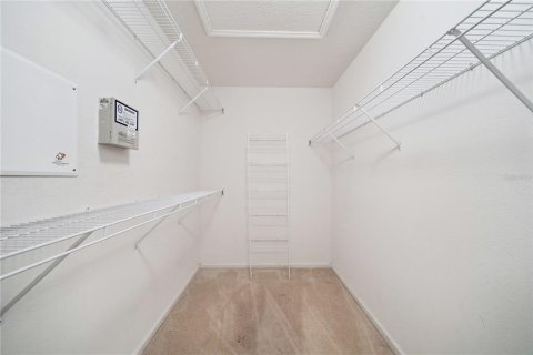 House in Casselberry, Florida 4 bedrooms, 182 sq.m. № 1821324 - photo 7