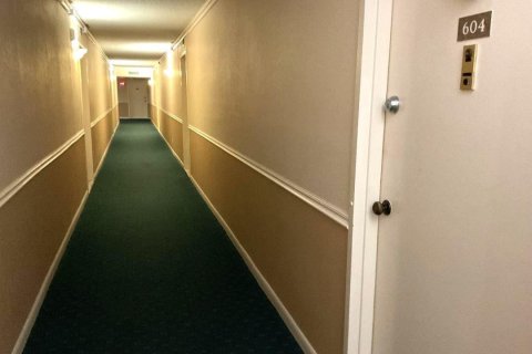 Condominio en venta en Pompano Beach, Florida, 1 dormitorio, 58.53 m2 № 2184568 - foto 3