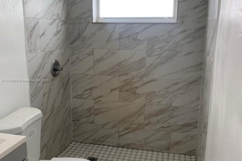 Купить коммерческую недвижимость в Майами, Флорида 153.29м2, № 1962873 - фото 15