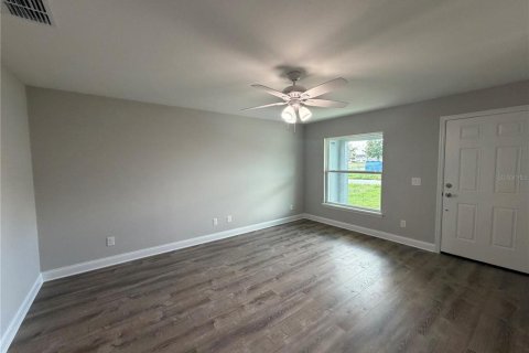 Casa en venta en Mulberry, Florida, 3 dormitorios, 108.97 m2 № 2425751 - foto 2