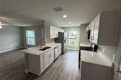Casa en venta en Mulberry, Florida, 3 dormitorios, 108.97 m2 № 2425751 - foto 3