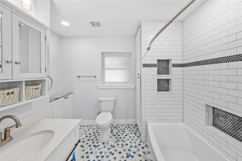 Купить виллу или дом в Тампа, Флорида 3 комнаты, 130.06м2, № 2150869 - фото 17