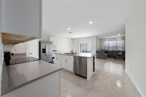 Casa en venta en Umatilla, Florida, 4 dormitorios, 173.45 m2 № 2218302 - foto 20