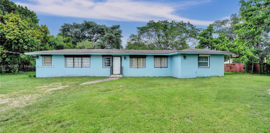 Villa ou maison à Miami, Floride 2 chambres, 116.13 m2 № 1860622