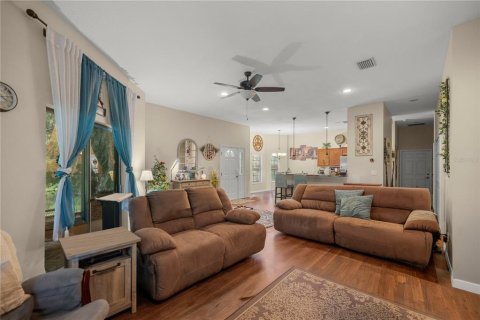 Condo in Ocala, Florida, 2 bedrooms № 2201524 - photo 11