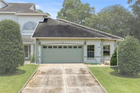 Condo in Ocala, Florida, 2 bedrooms № 2201524 - photo 3