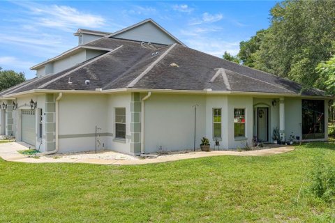 Condo in Ocala, Florida, 2 bedrooms № 2201524 - photo 4