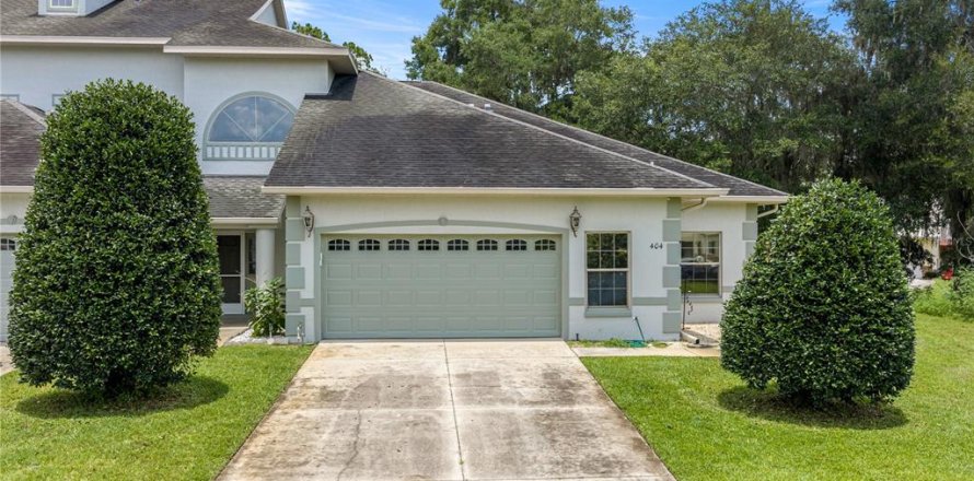 Condo in Ocala, Florida, 2 bedrooms № 2201524
