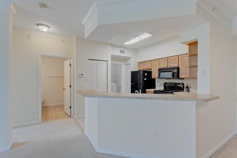 Condominio en alquiler en Palm Beach Gardens, Florida, 1 dormitorio, 78.6 m2 № 2087844 - foto 3