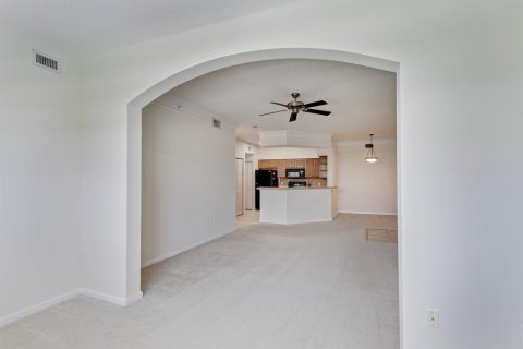 Condominio en alquiler en Palm Beach Gardens, Florida, 1 dormitorio, 78.6 m2 № 2087844 - foto 13