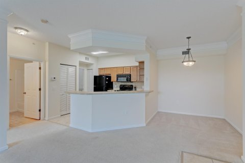 Condominio en alquiler en Palm Beach Gardens, Florida, 1 dormitorio, 78.6 m2 № 2087844 - foto 14