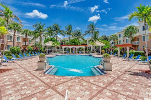 Condominio en alquiler en Palm Beach Gardens, Florida, 1 dormitorio, 78.6 m2 № 2087844 - foto 23