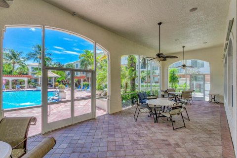 Condominio en alquiler en Palm Beach Gardens, Florida, 1 dormitorio, 78.6 m2 № 2087844 - foto 24