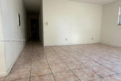 Купить виллу или дом в Флорида-Сити, Флорида 3 спальни, 104.05м2, № 1997692 - фото 13