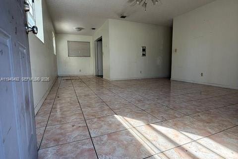 Купить виллу или дом в Флорида-Сити, Флорида 3 спальни, 104.05м2, № 1997692 - фото 10