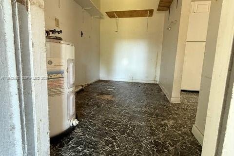 Купить виллу или дом в Флорида-Сити, Флорида 3 спальни, 104.05м2, № 1997692 - фото 12