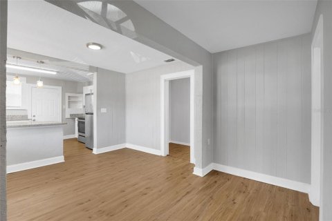 Villa ou maison à louer à Orlando, Floride: 3 chambres, 81.29 m2 № 1915011 - photo 8