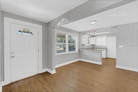 Villa ou maison à louer à Orlando, Floride: 3 chambres, 81.29 m2 № 1915011 - photo 5