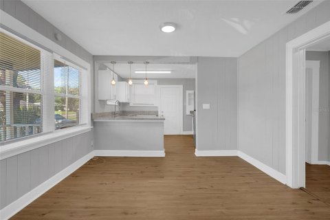 Villa ou maison à louer à Orlando, Floride: 3 chambres, 81.29 m2 № 1915011 - photo 7