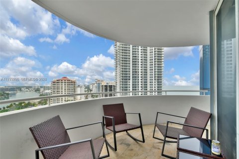 Copropriété à louer à Miami Beach, Floride: 2 chambres, 124.49 m2 № 1997074 - photo 17