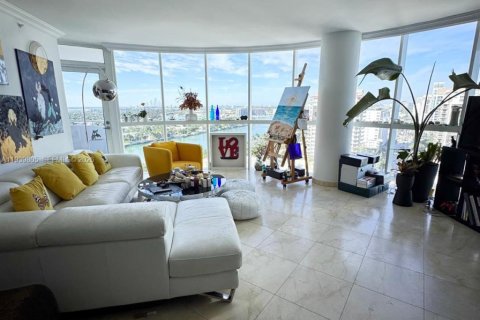 Copropriété à louer à Miami Beach, Floride: 2 chambres, 124.49 m2 № 1997074 - photo 8