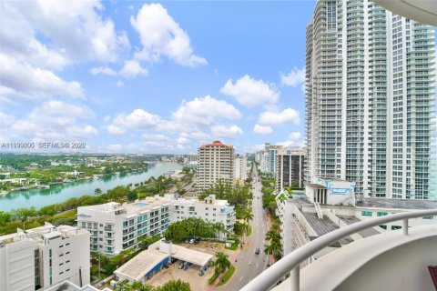 Copropriété à louer à Miami Beach, Floride: 2 chambres, 124.49 m2 № 1997074 - photo 14