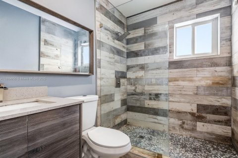 Casa en venta en Doral, Florida, 4 dormitorios, 256.69 m2 № 1975659 - foto 22