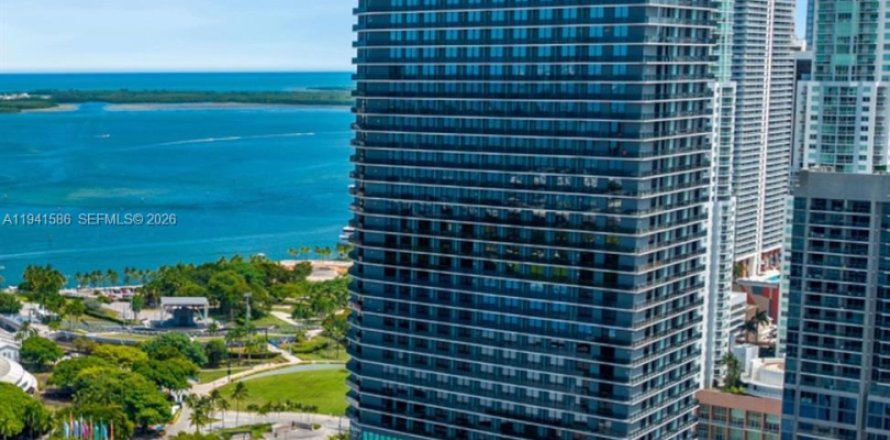 Condo in Miami, Florida, 1 bedroom  № 1998898