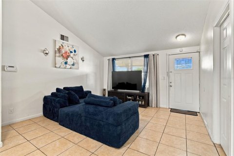 Casa en venta en Tampa, Florida, 4 dormitorios, 114.83 m2 № 2428956 - foto 16