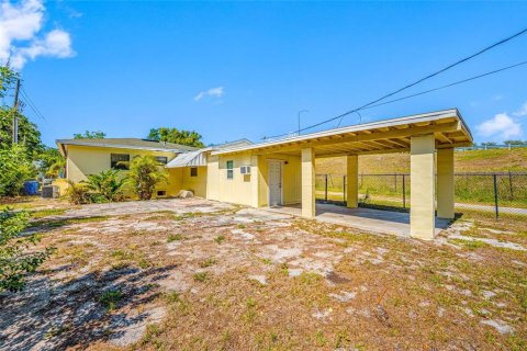 Casa en alquiler en Saint Petersburg, Florida, 2 dormitorios, 80.27 m2 № 2097289 - foto 11