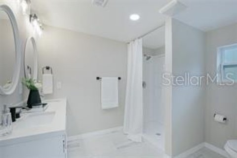 House in Bradenton, Florida 3 bedrooms, 110.93 sq.m. № 2213211 - photo 11