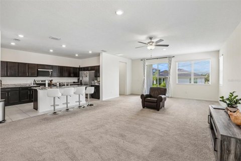 Villa ou maison à vendre à Seffner, Floride: 4 chambres, 216.28 m2 № 2398546 - photo 5
