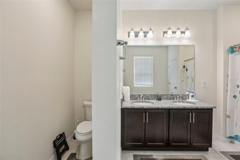 Villa ou maison à vendre à Seffner, Floride: 4 chambres, 216.28 m2 № 2398546 - photo 28