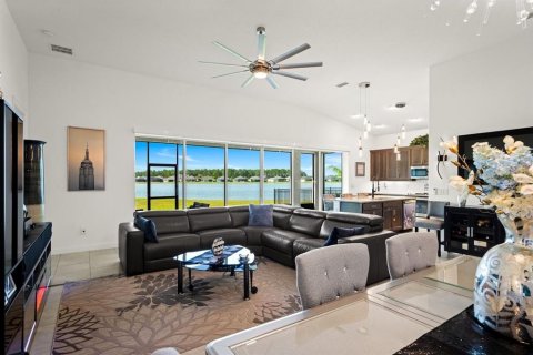 Casa en venta en Daytona Beach, Florida, 3 dormitorios, 186.73 m2 № 2221832 - foto 17