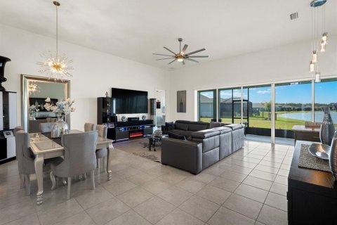 Casa en venta en Daytona Beach, Florida, 3 dormitorios, 186.73 m2 № 2221832 - foto 10