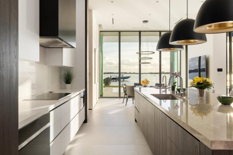 Casa en venta en Jupiter, Florida, 5 dormitorios, 859.62 m2 № 2241943 - foto 17