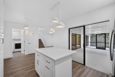 Townhouse in Palm Beach Gardens, Florida 3 bedrooms, 138.24 sq.m. № 2399732 - photo 27